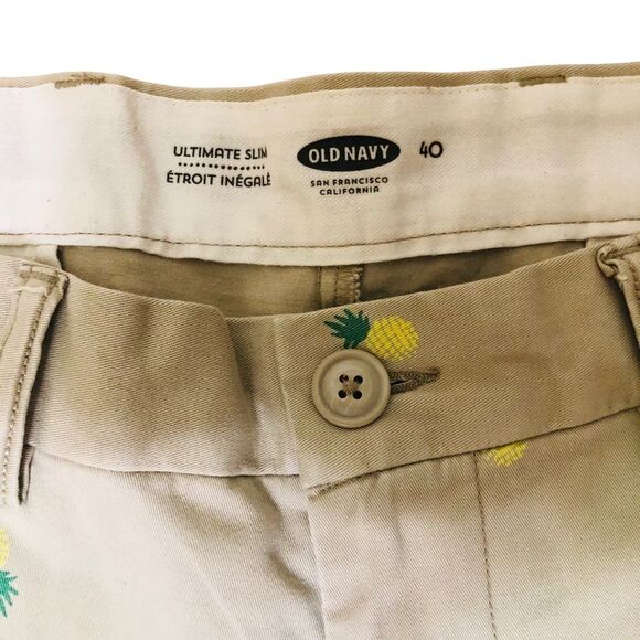 Old Navy Ultimate Slim Khaki Shorts Sz 40 - Picture 2 of 4